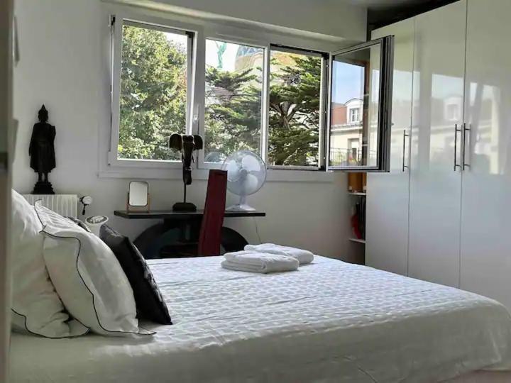 Private Bedrooms Near Eiffel Tower Paris Bagian luar foto